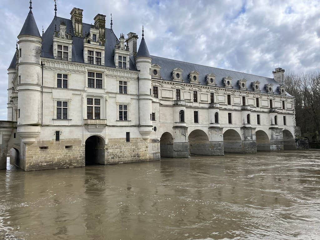 Rowboat Under the Chateau