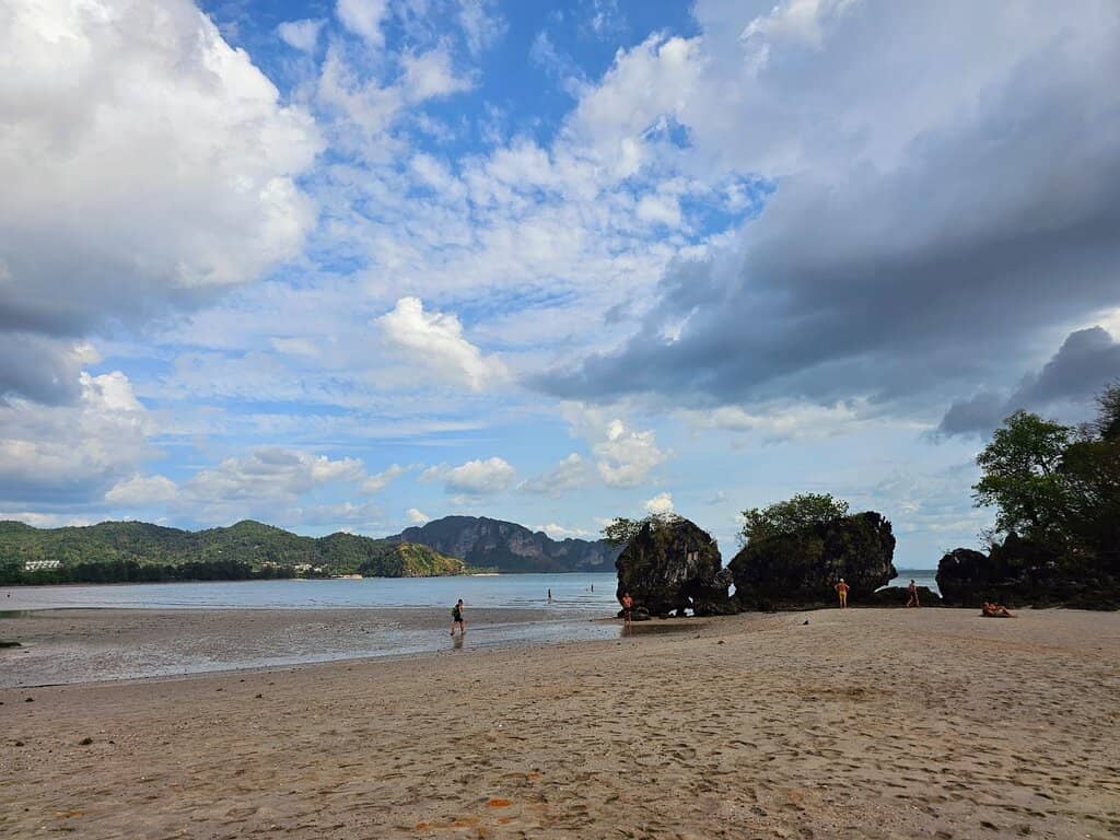 Island Tour Departures