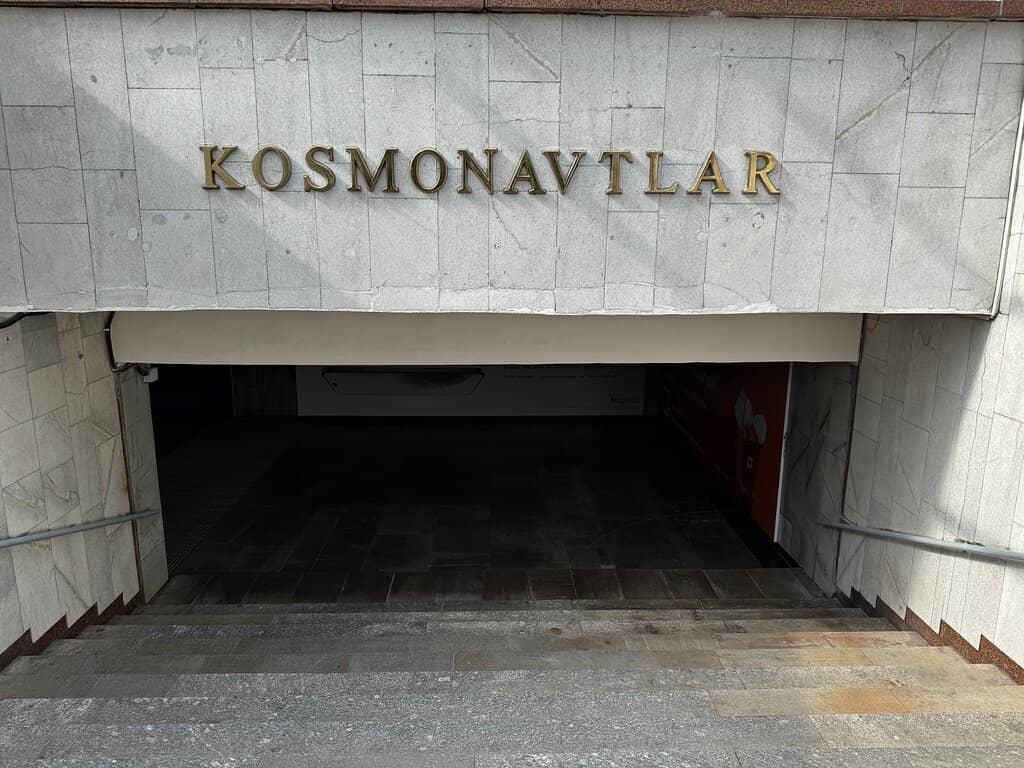 Kosmonavtlar Station's Celestial Gallery