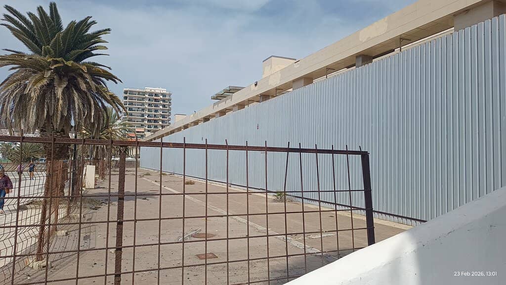 Vibrant Promenade Life