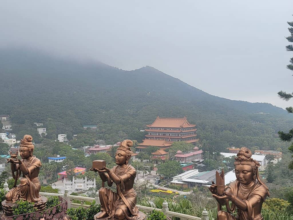 Po Lin Monastery