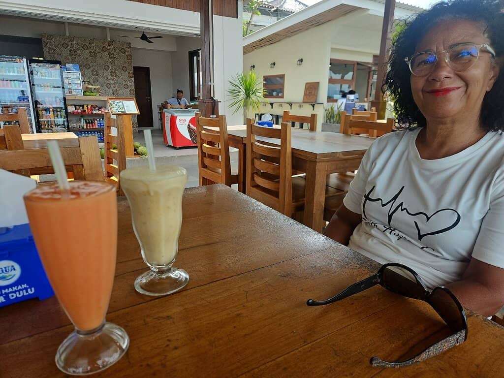 Beachfront Cafes & Warungs