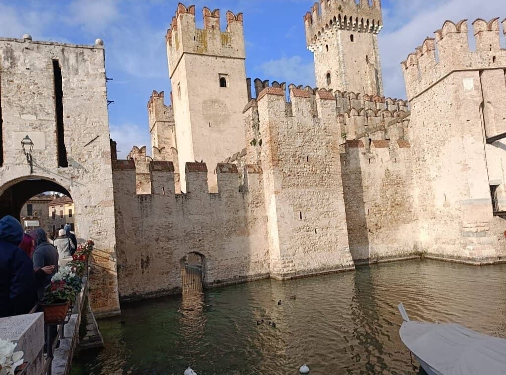 Grottoes of Catullus