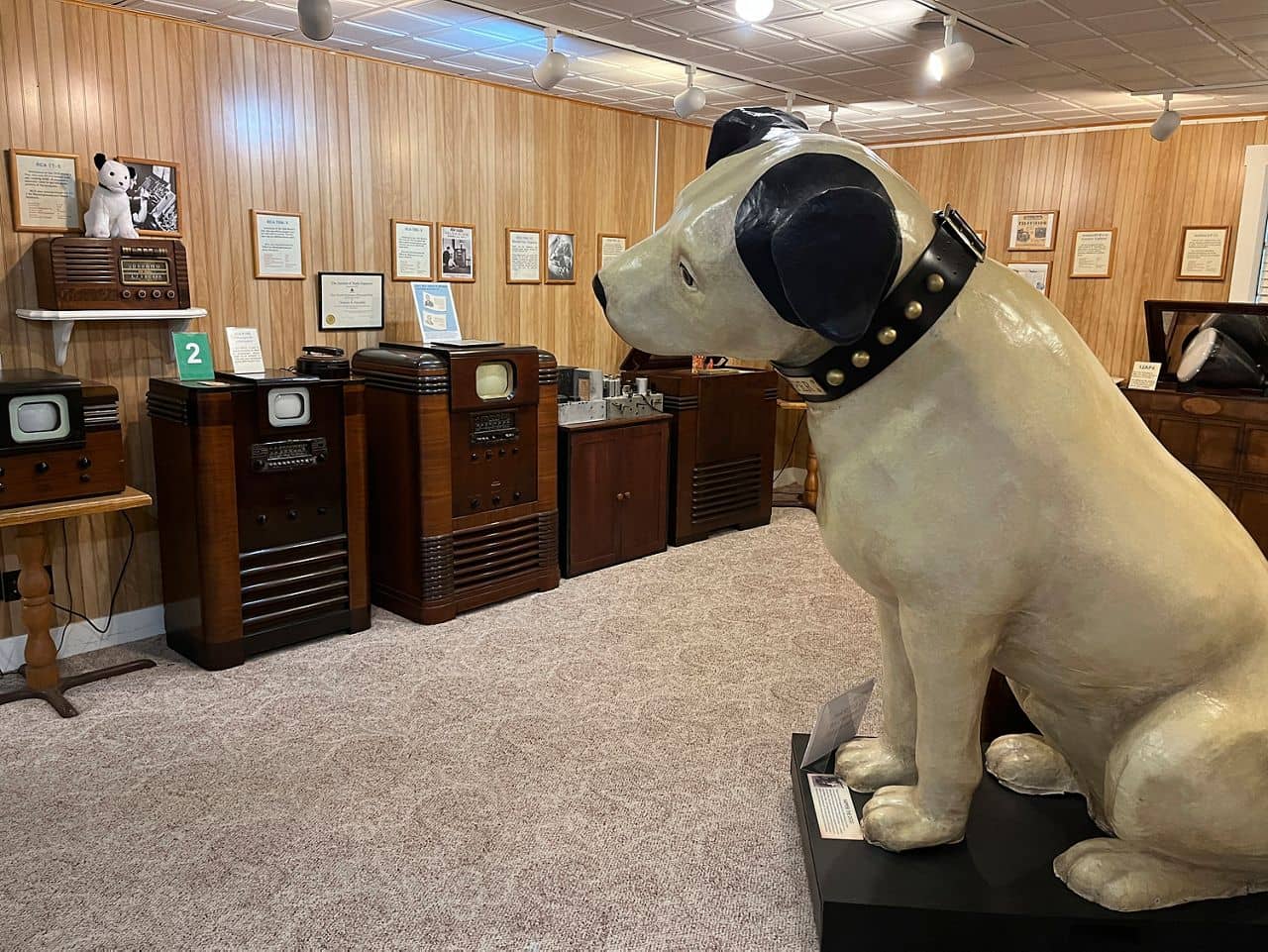 RCA Dog Photo Op