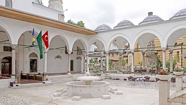 Spacious Courtyard