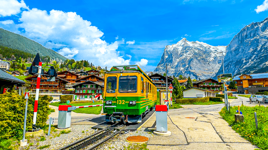 Grindelwald to Kleine Scheidegg