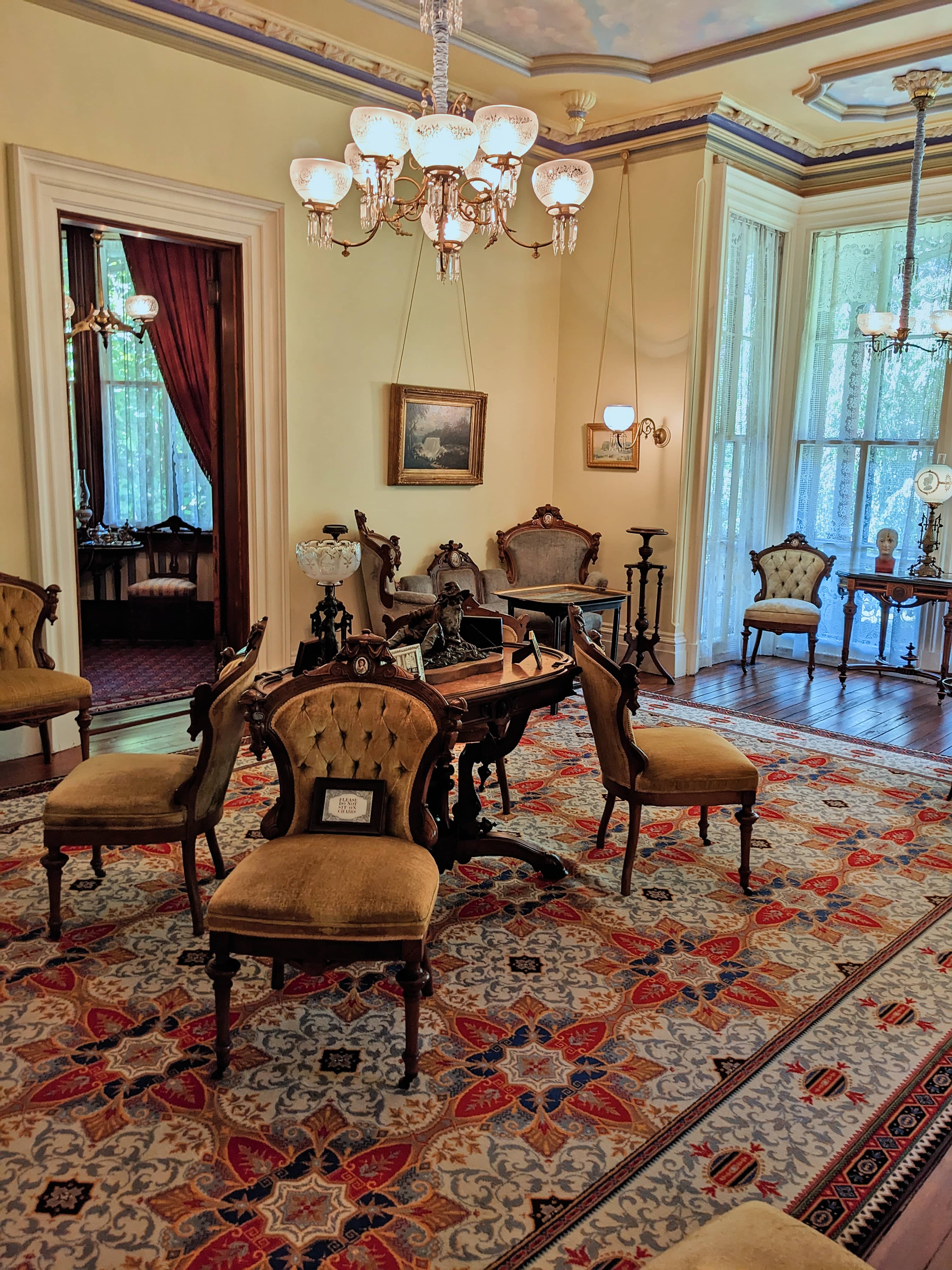 Period Furnishings & Decor