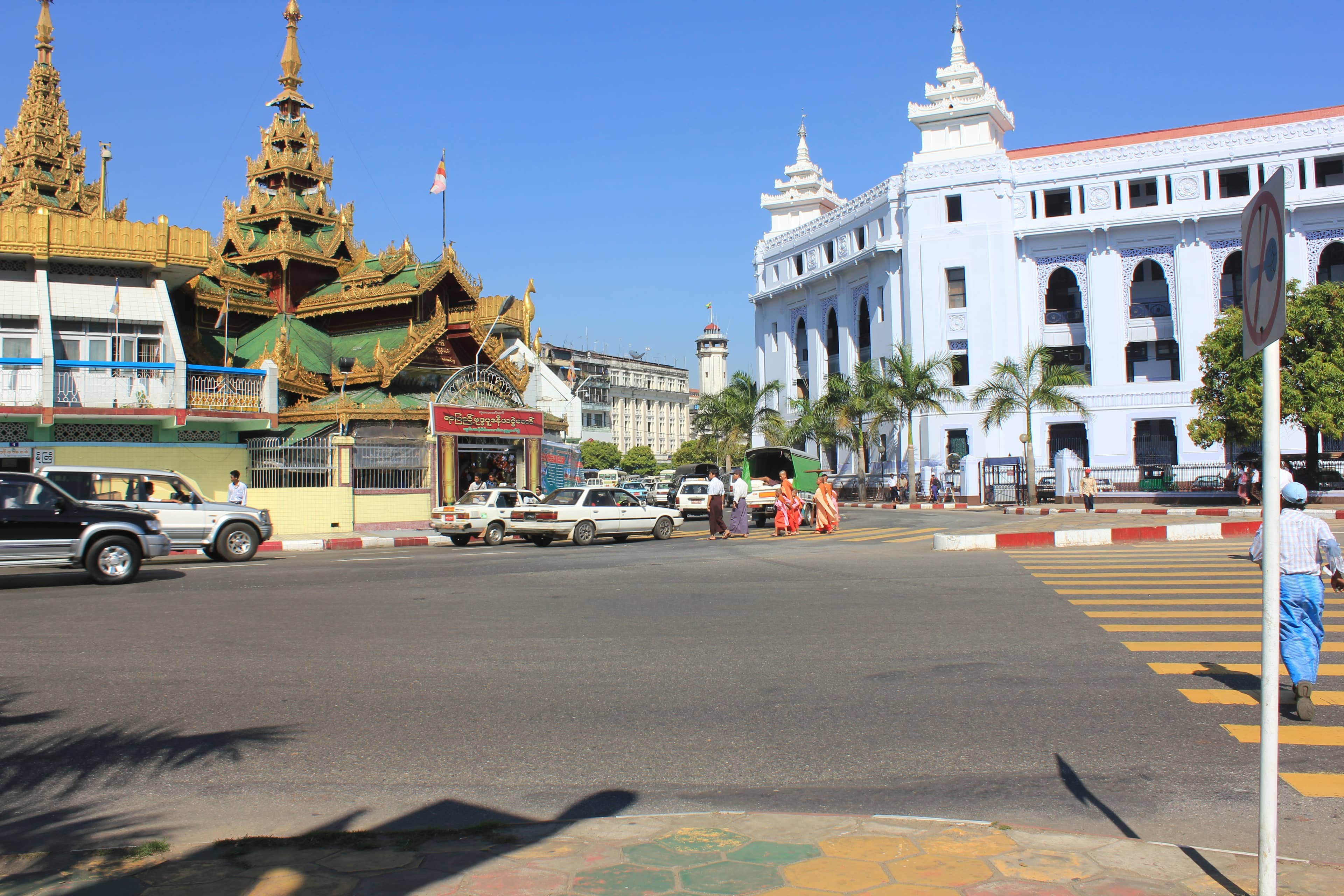 Proximity to Sule Pagoda