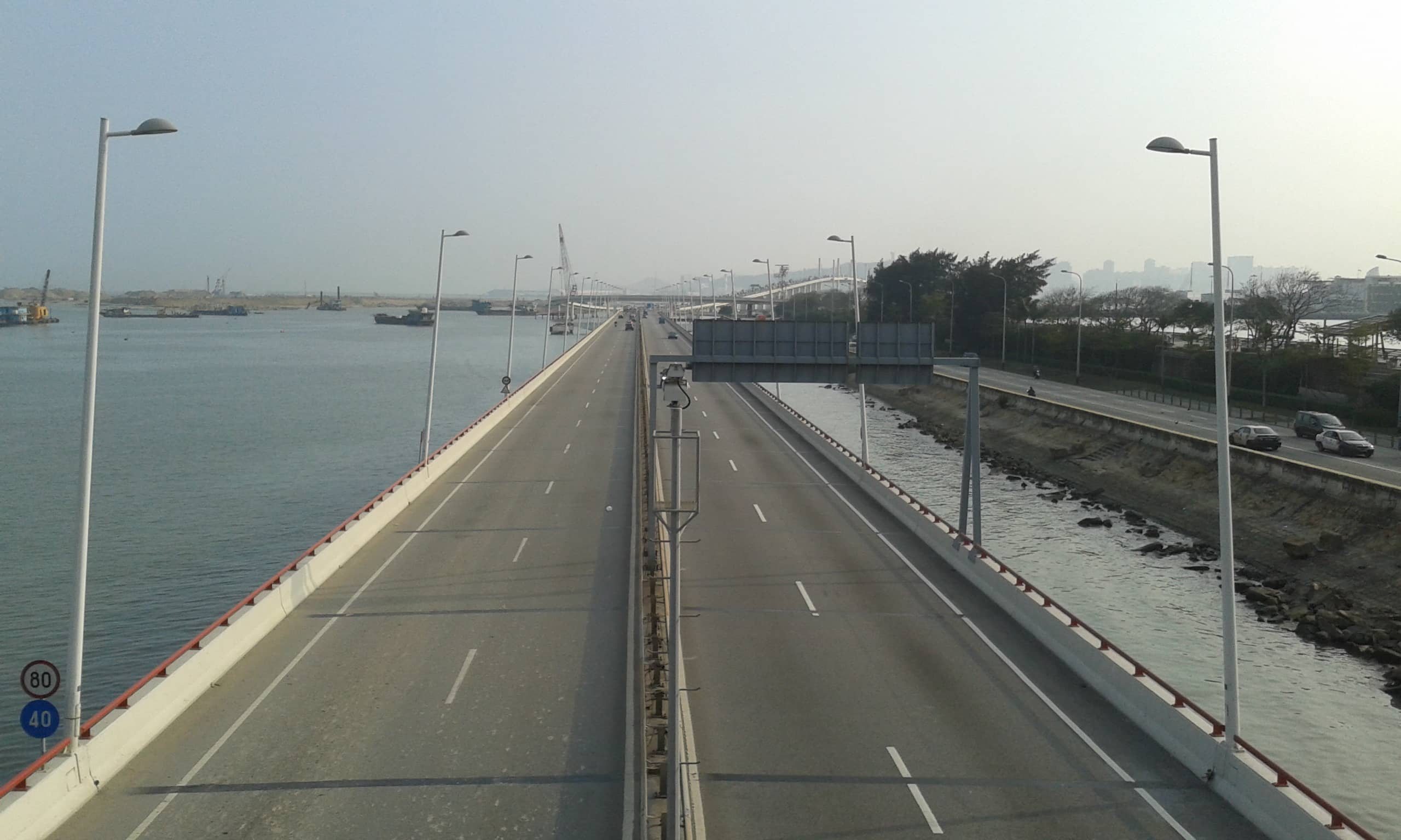 Pedestrian Walkway