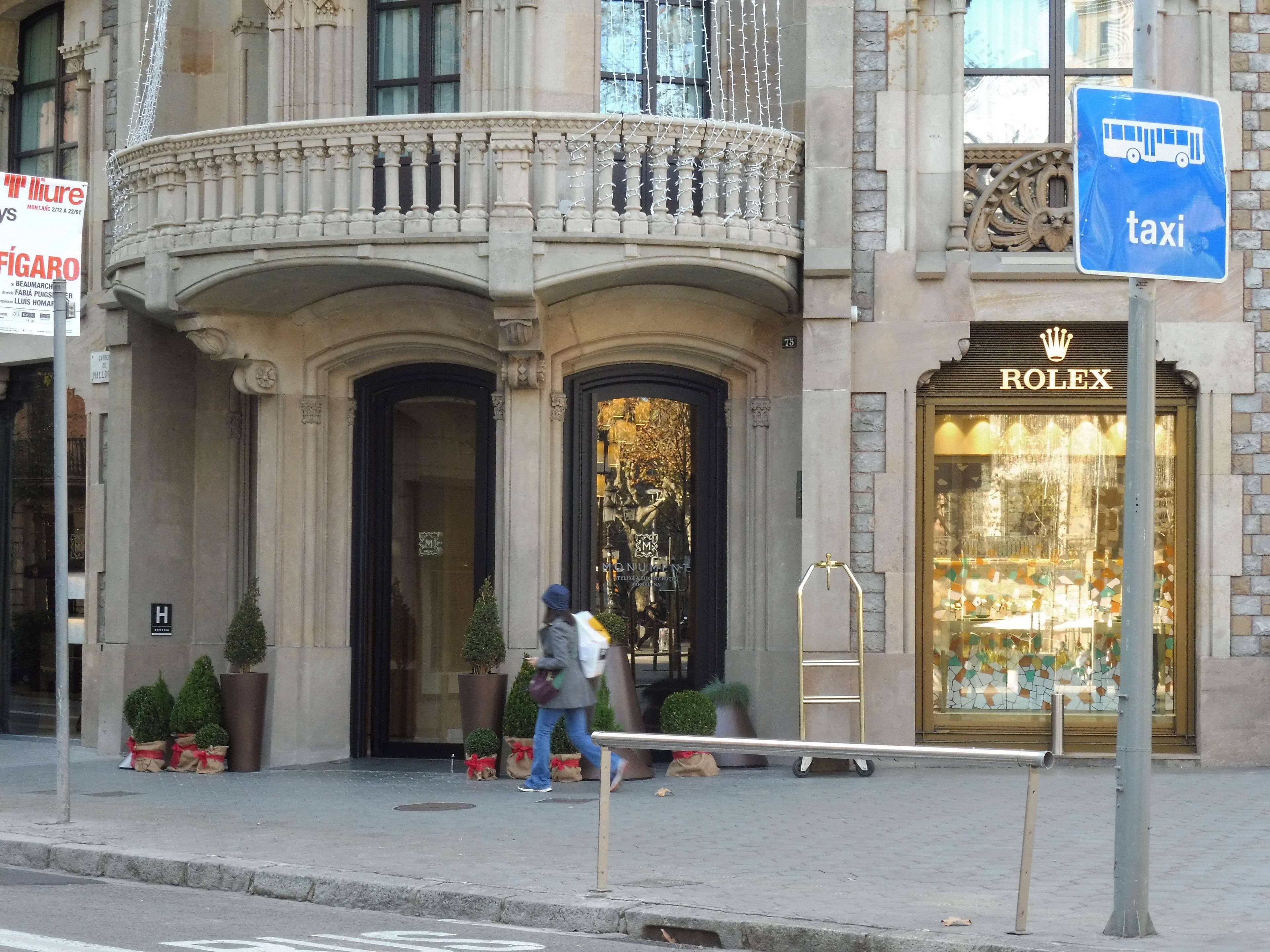 High-End Shopping