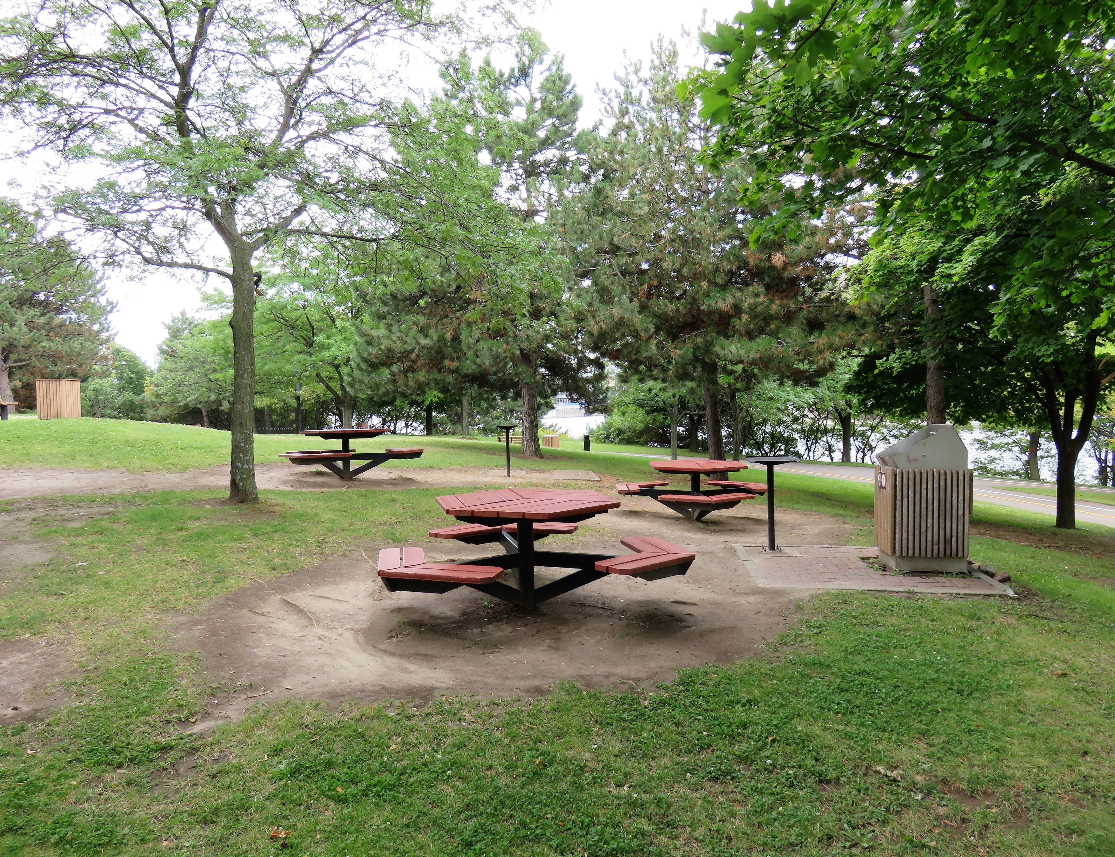 Picnic & BBQ Spots