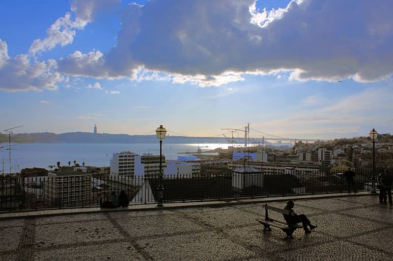 Panoramic Tagus River Views