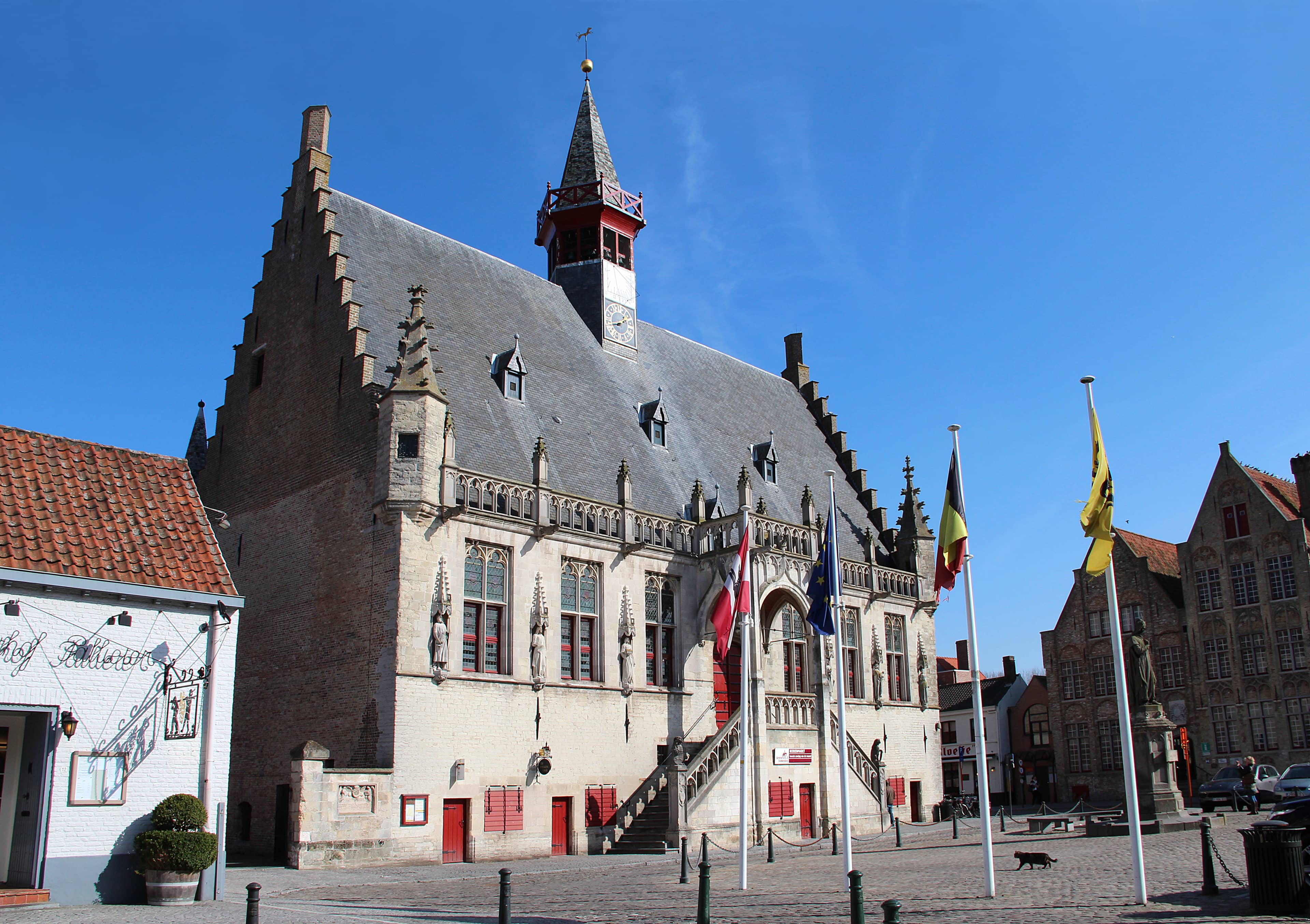 Damme Town Square