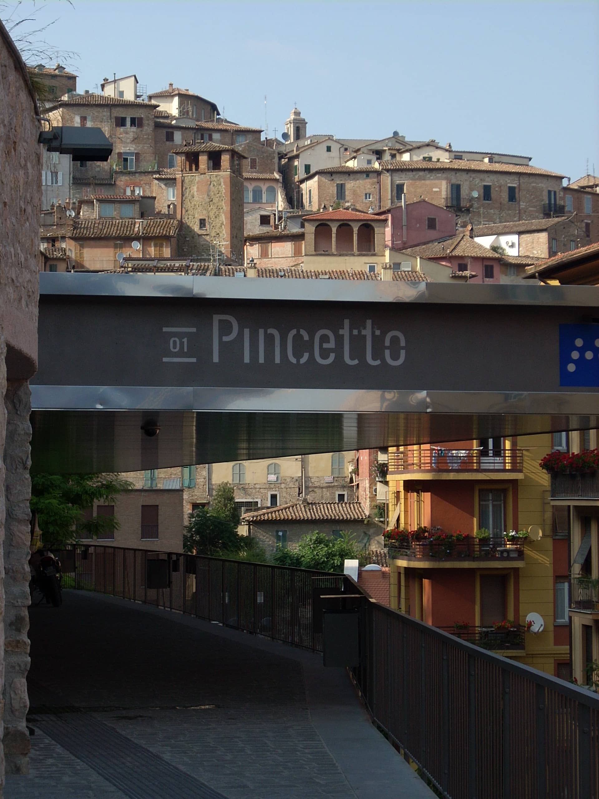 Convenient Access to the Historic Center