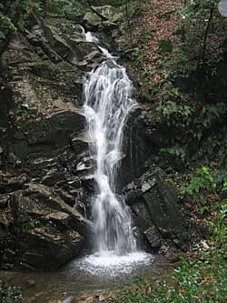 Hidden Waterfall Detour