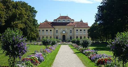 Grand Gardens & Pond