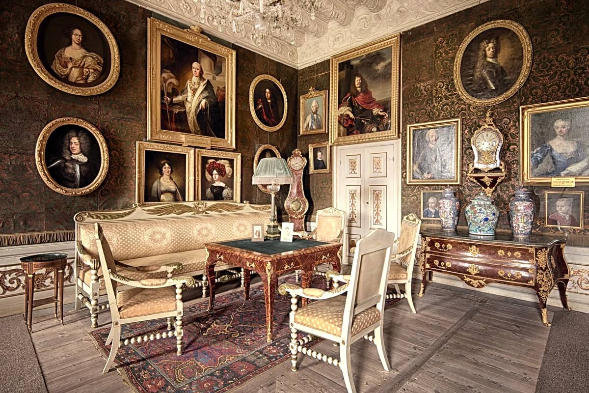 Baroque Interiors & Art
