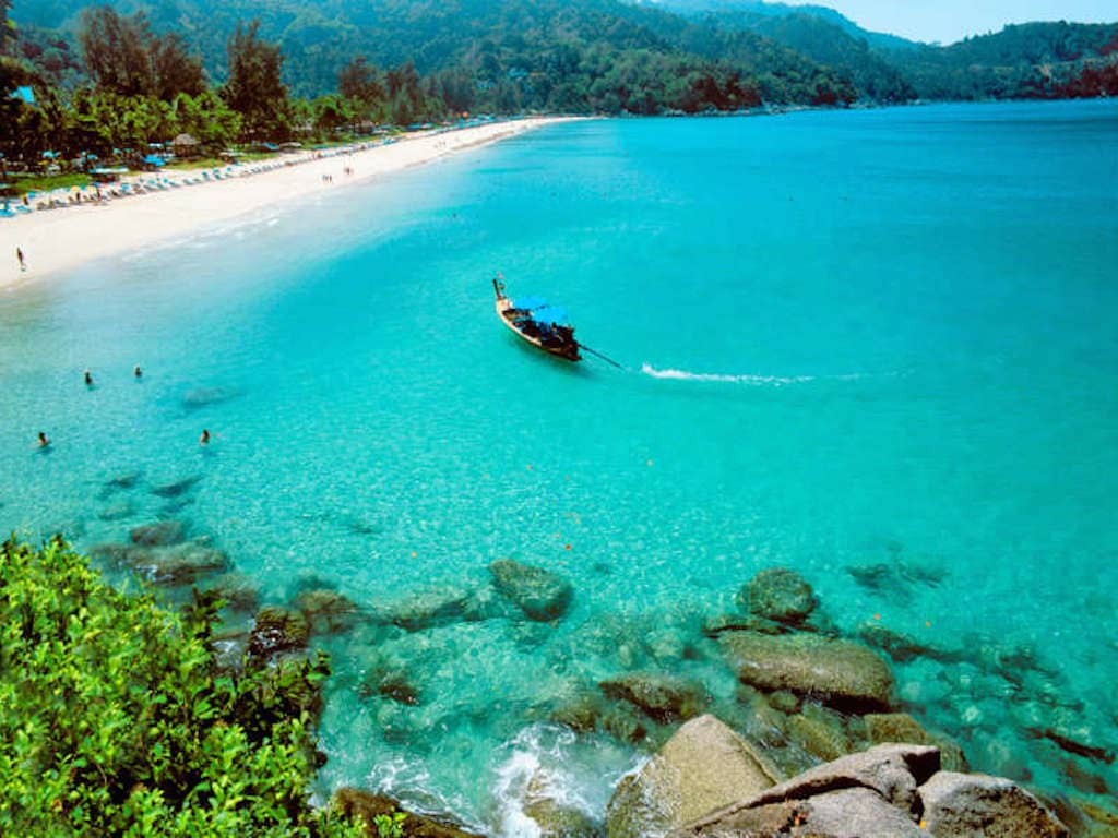 Kata Noi Beach