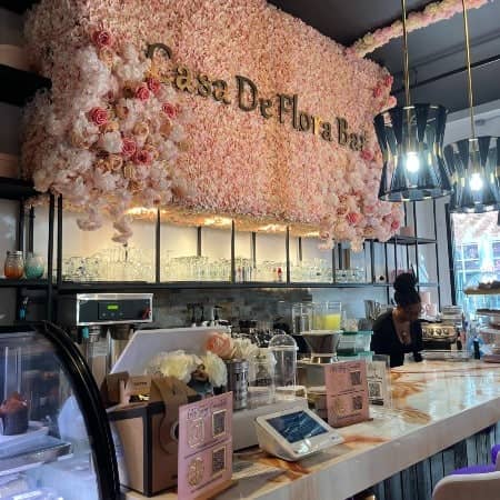Casa De Flora Bar Luxury Cafe