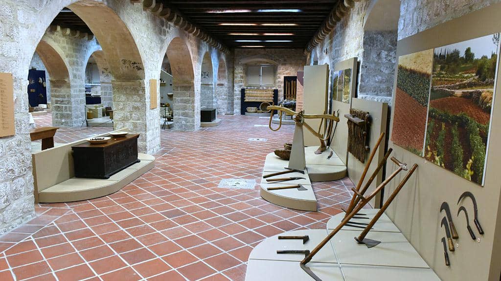Traditional Life Exhibits