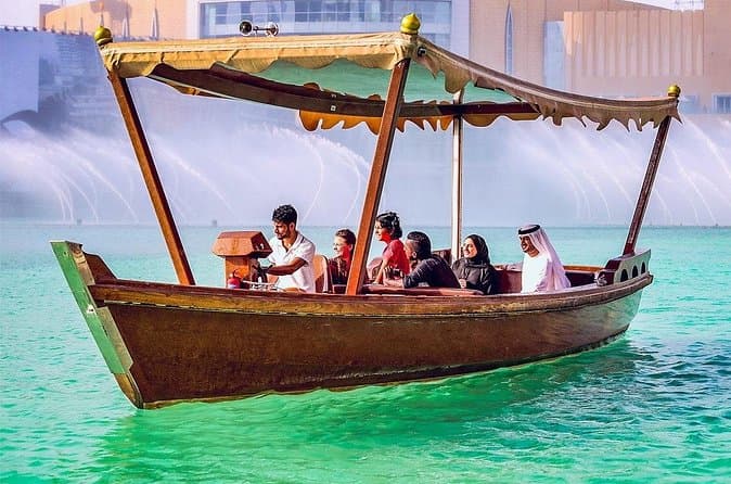 Dubai Fountain Lake Ride