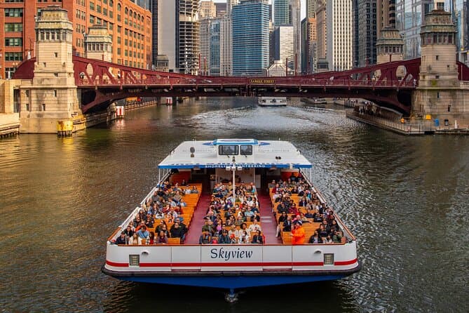 Chicago River Cruise