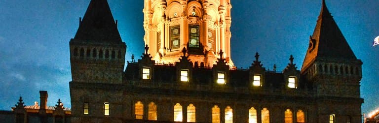 Connecticut State Capitol - at nught.