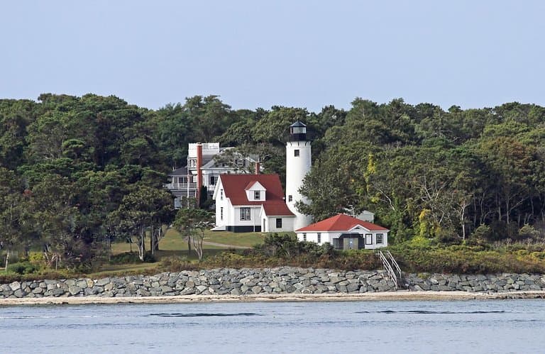 A view of the lighthouse from the ferry.