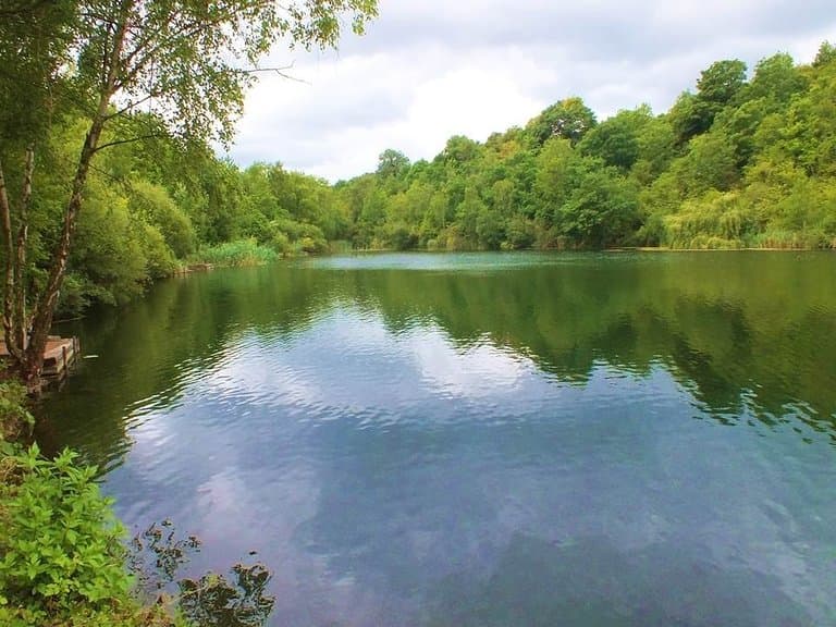 Chafford Gorges Nature Park