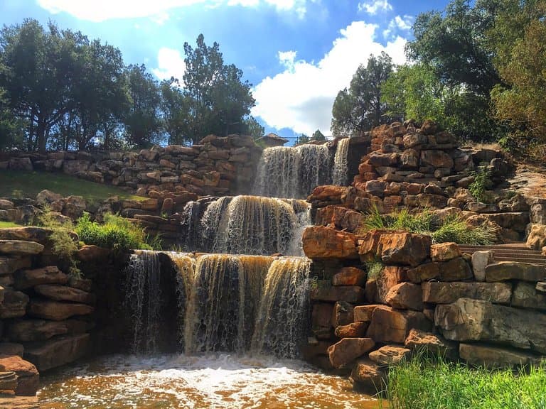 The Falls are hard to find but worth to see.