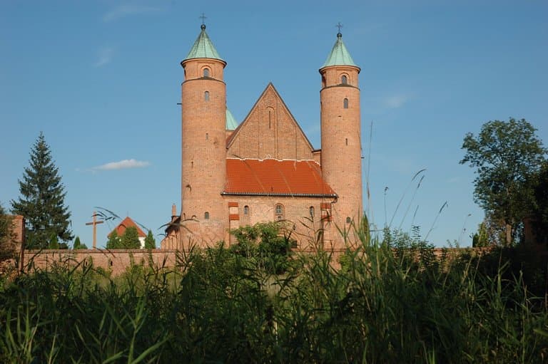 Church in Brochów
