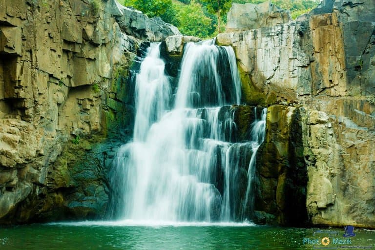 Zarwani Waterfalls