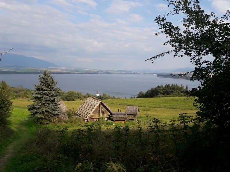 Havránok Archaeological Site