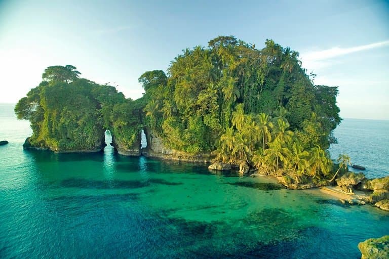 Isla de los Pájaros Viewpoint