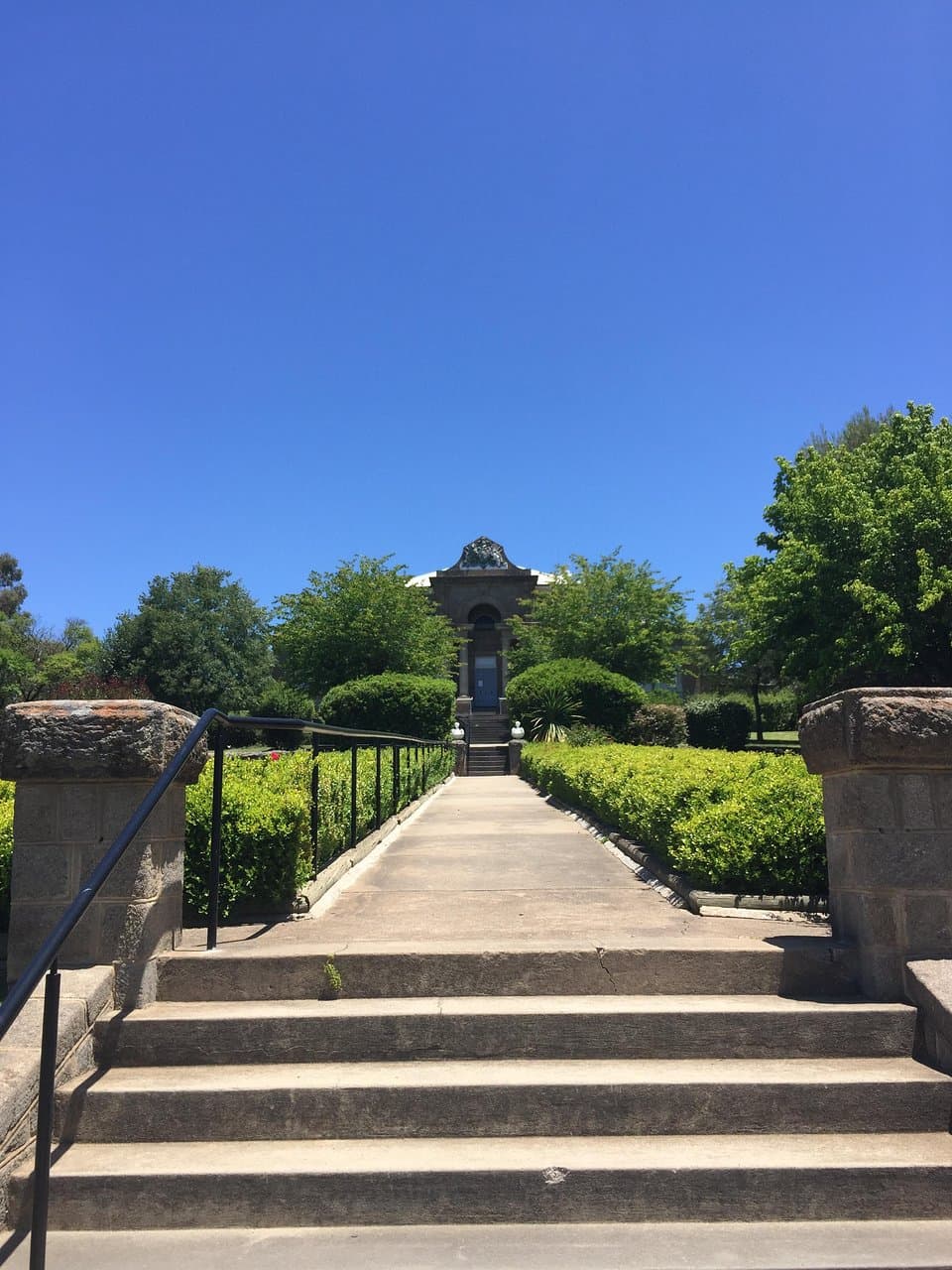 Walk way.