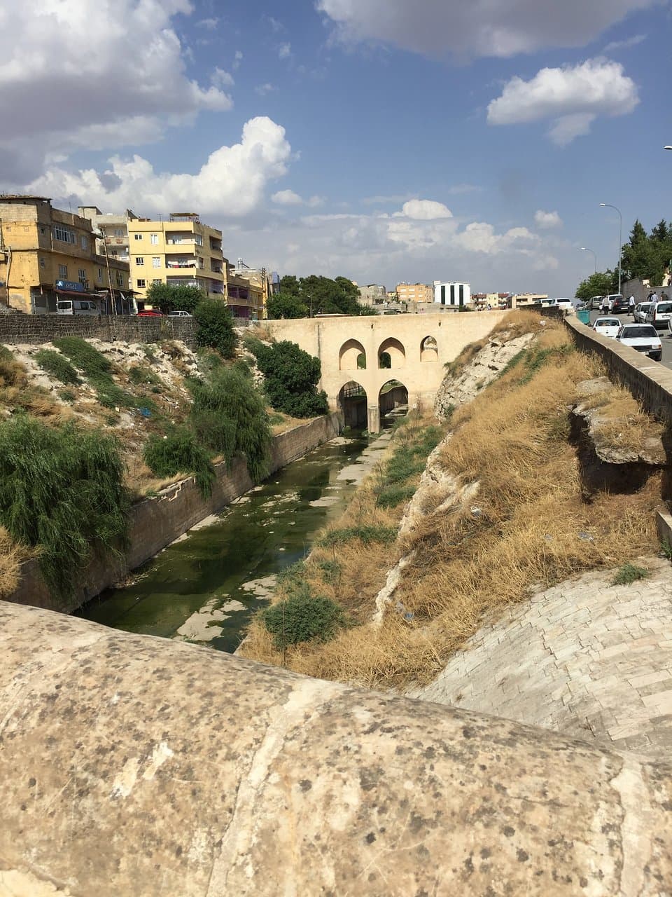 The new road next to the historical bridges