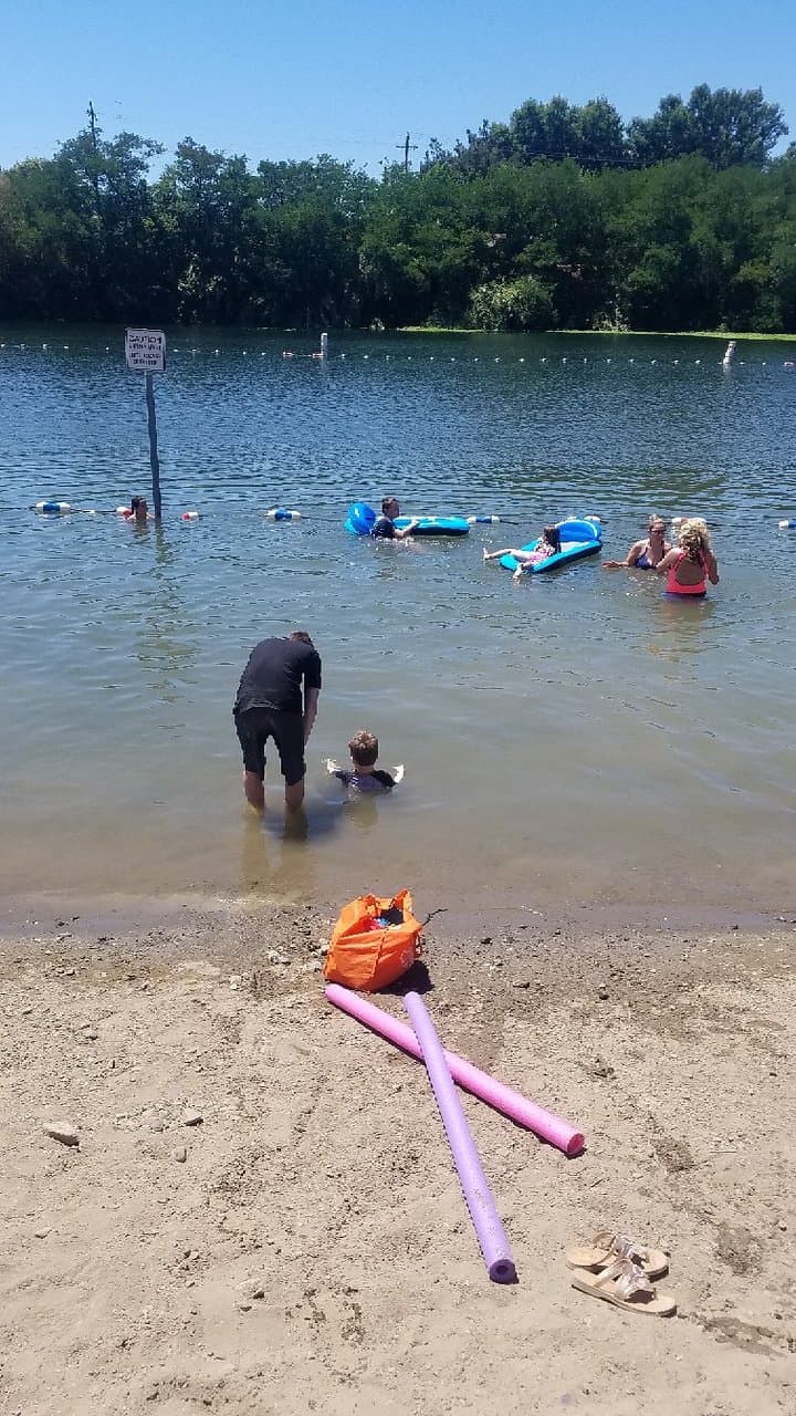 Veterans Memorial Beach Healdsburg