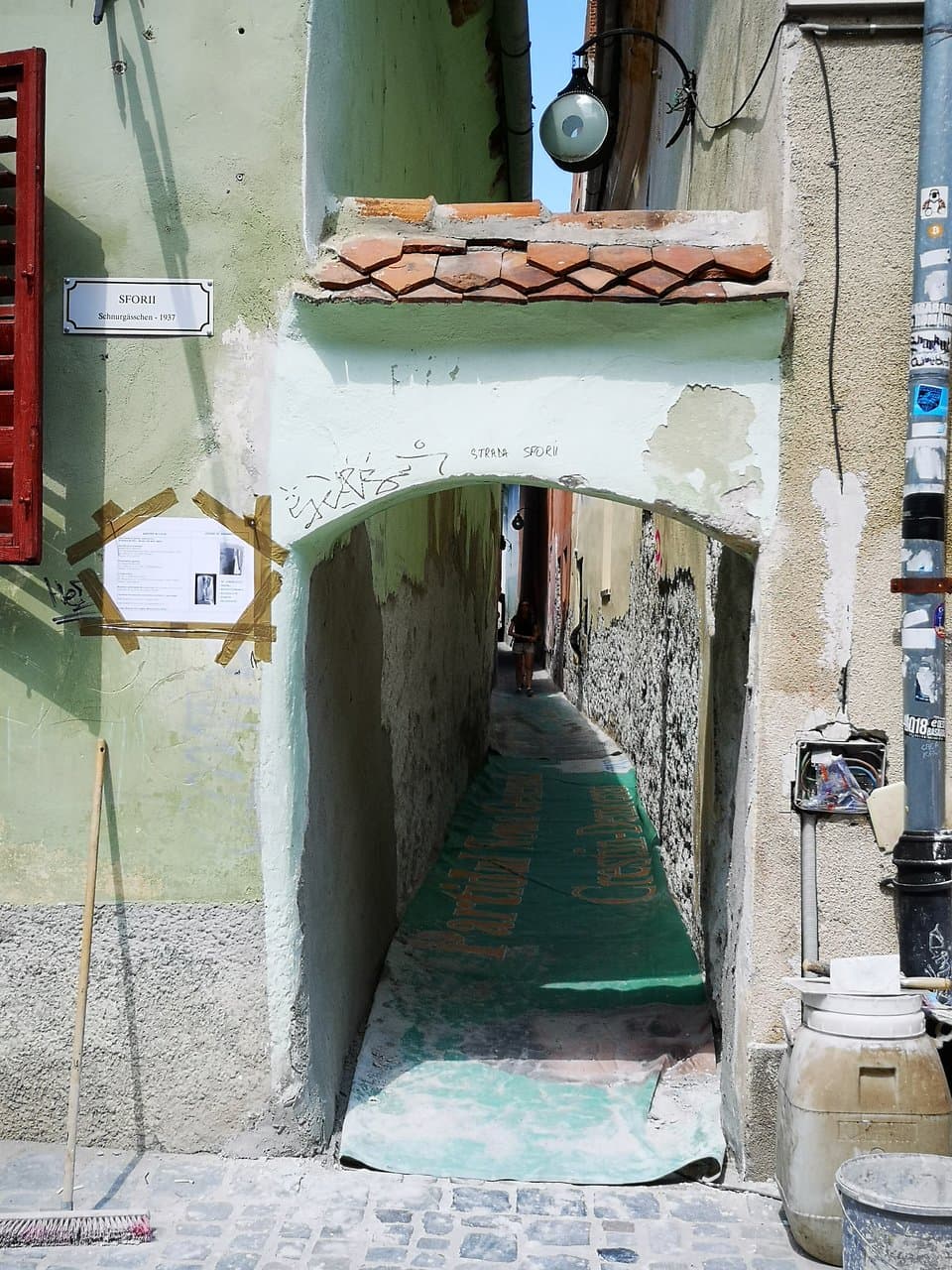 Strada Sforii (Rope Street) Brașov