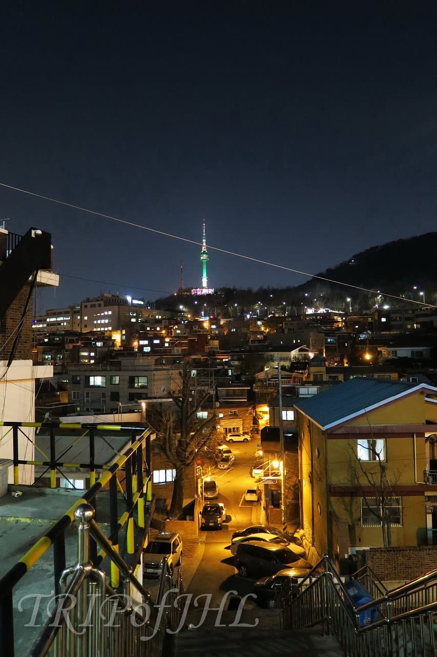 view from Gyeongridan-gil Road