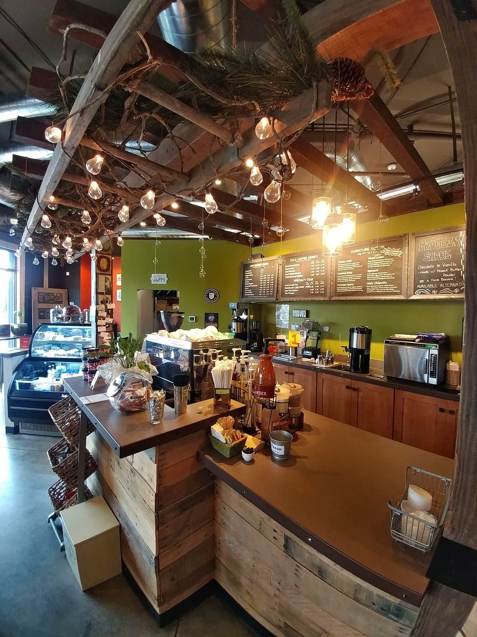 The counter at Social Grounds, Seattle (18/Jan/19).