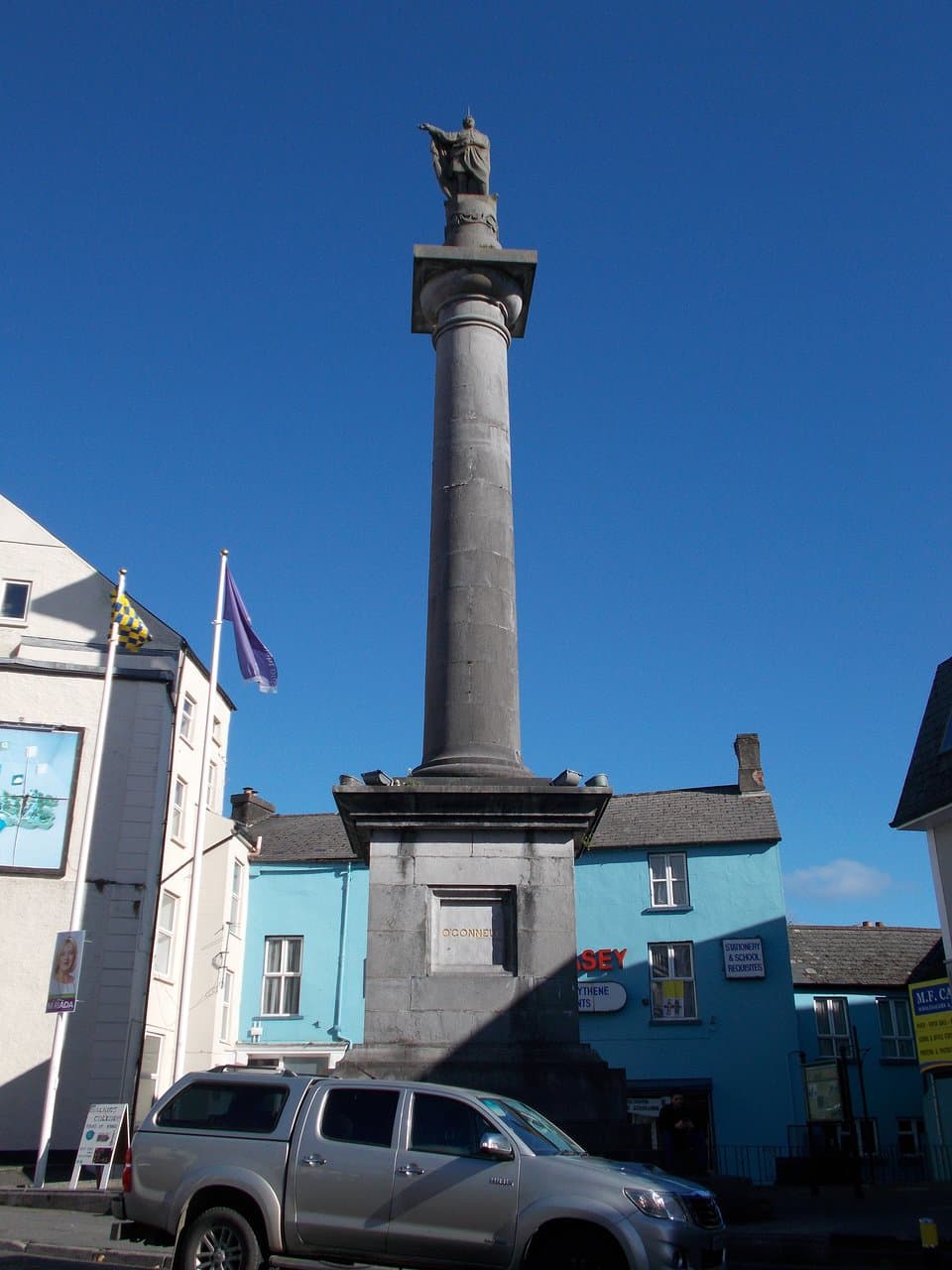 Statue