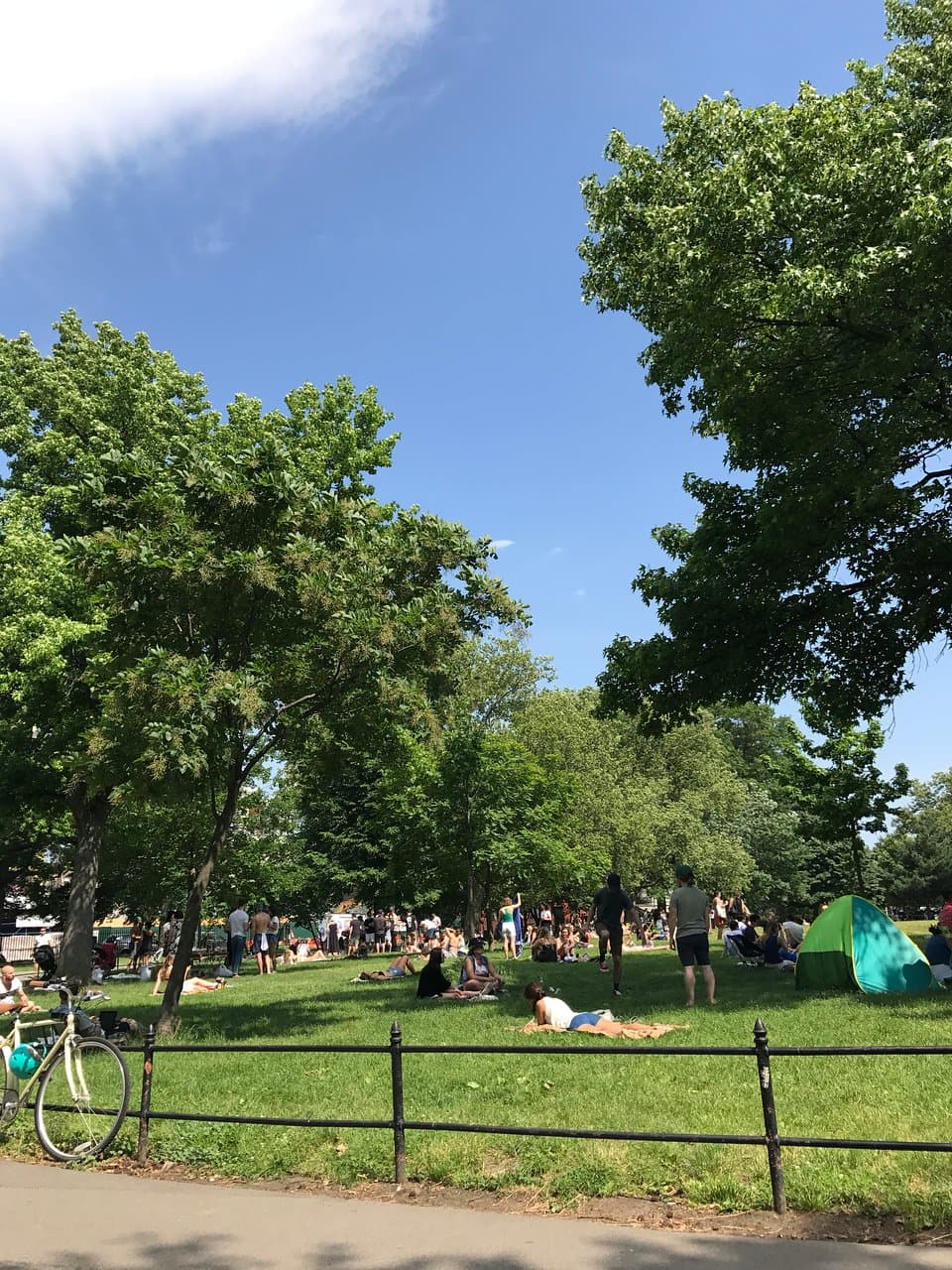 Great on warm weekends. You’ll see lots of locals having picnics, having  kids parties, jogging and just chilling.