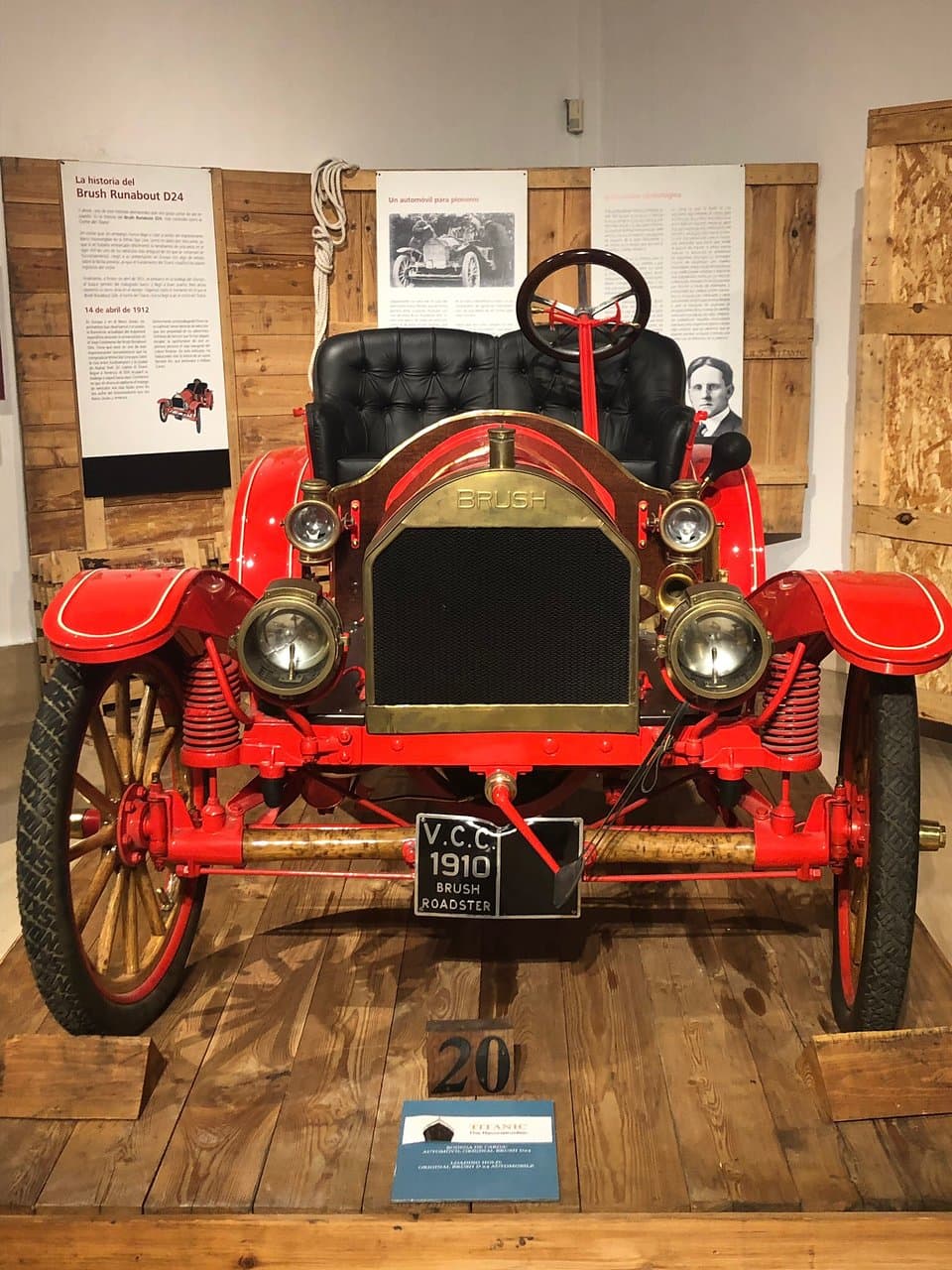 Lonja del Pescado Exhibition Center