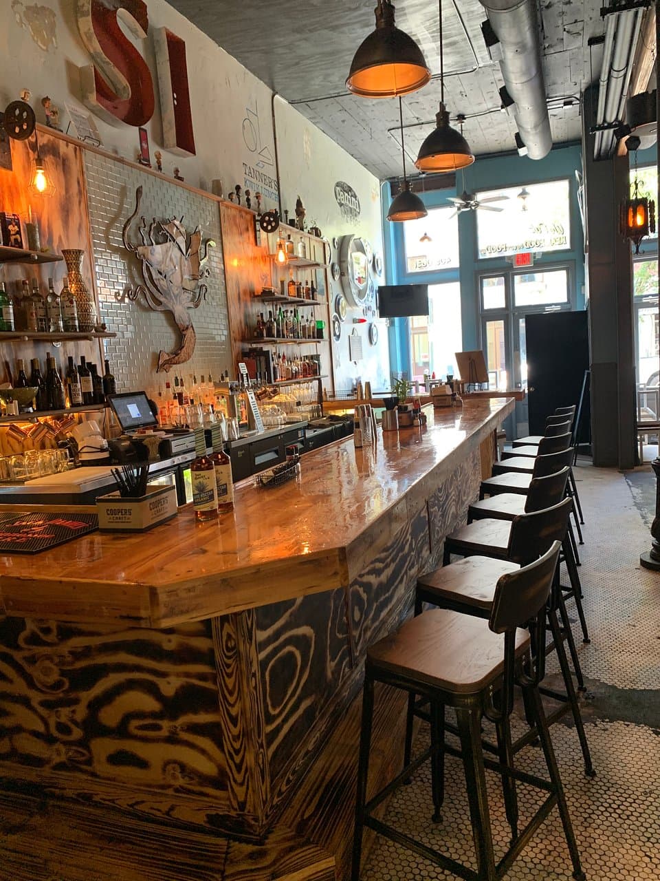 Beautiful Bar!!