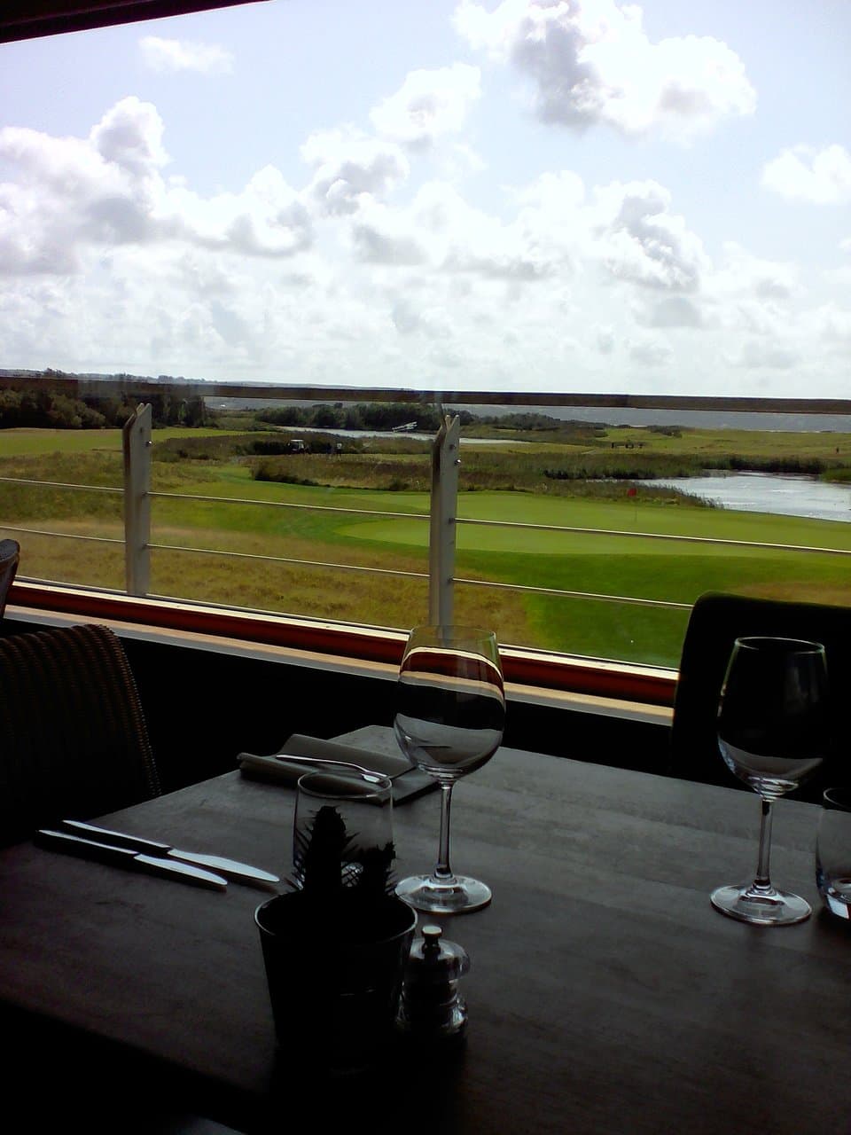 Machynys Peninsula Golf and Country Club