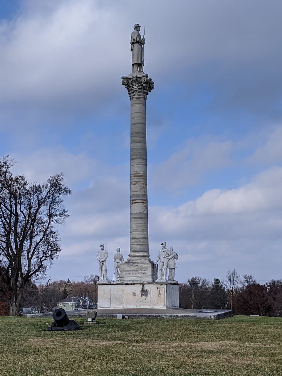 Civil War Statue