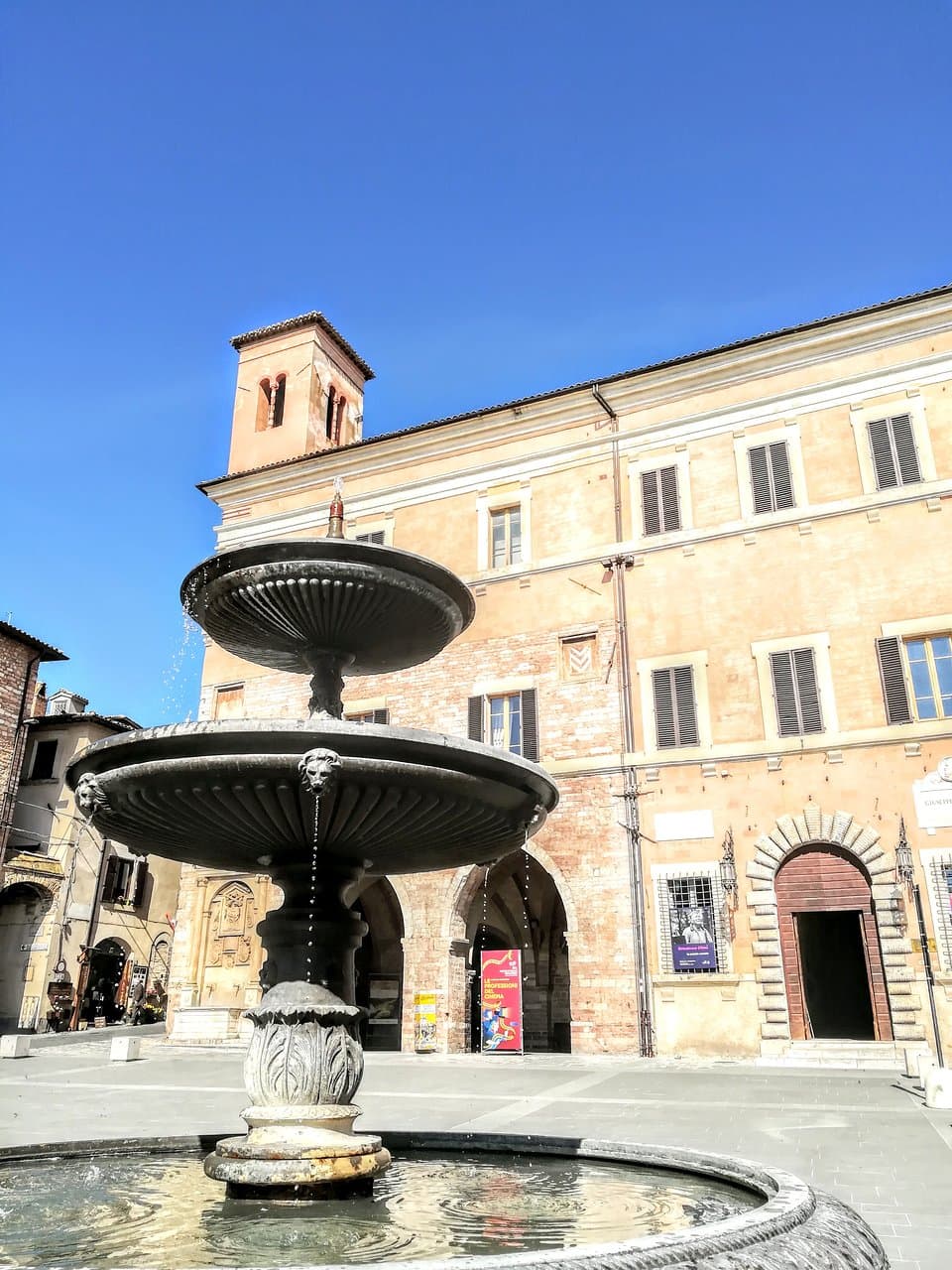 fontana in ghisa
