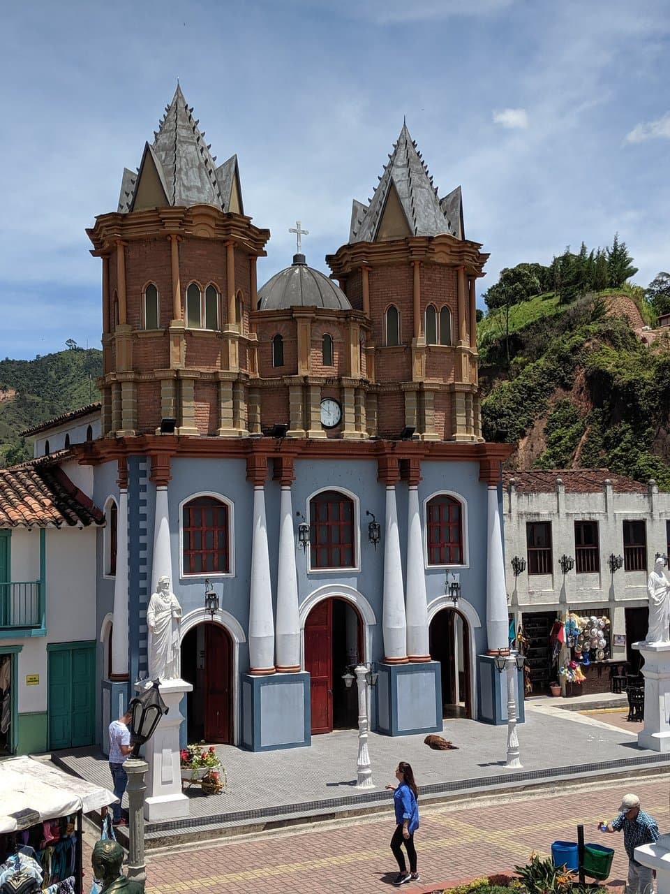  Replica of El Penol church at Parque Temático Réplica del Viejo Peñol overlooking Gautape Dam reservoir.