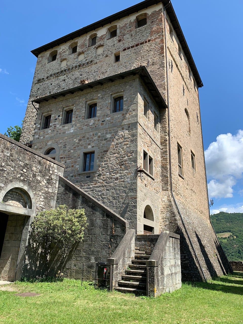 Malaspina Dal Verme Castle