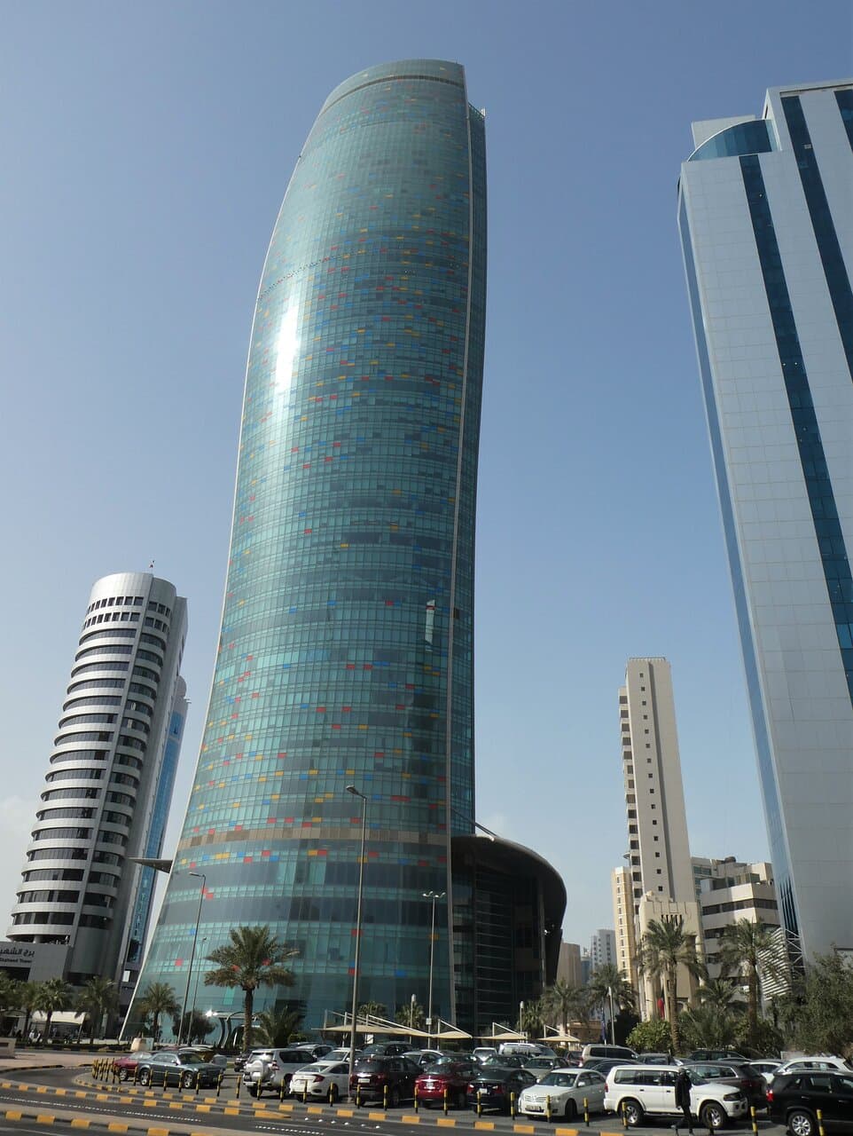 a curving structure